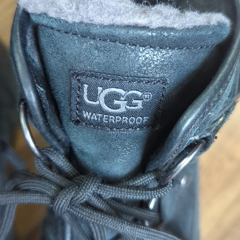 UGG Black Waterpoof Boots Cecile - Picture 2 of 9
